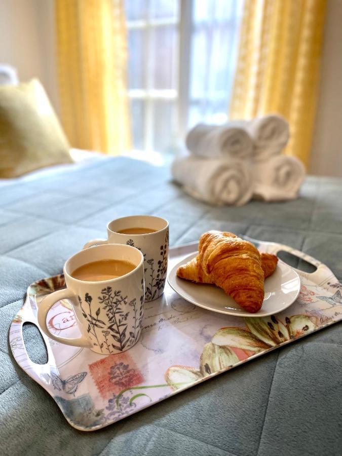 Cute And Cosy Studio In A Fantastic Location! Bishops Stortford Apartment Bishop's Stortford Luaran gambar