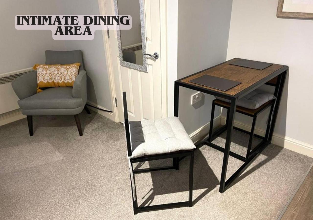 Cute And Cosy Studio In A Fantastic Location! Bishops Stortford Apartment Bishop's Stortford Luaran gambar